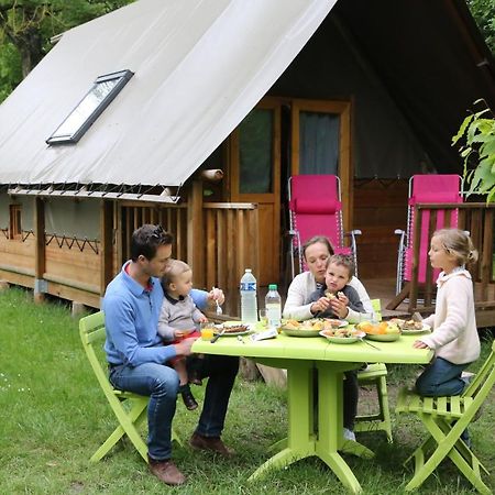 Camping Le Nid Du Parc Villars-les-Dombes Eksteriør bilde