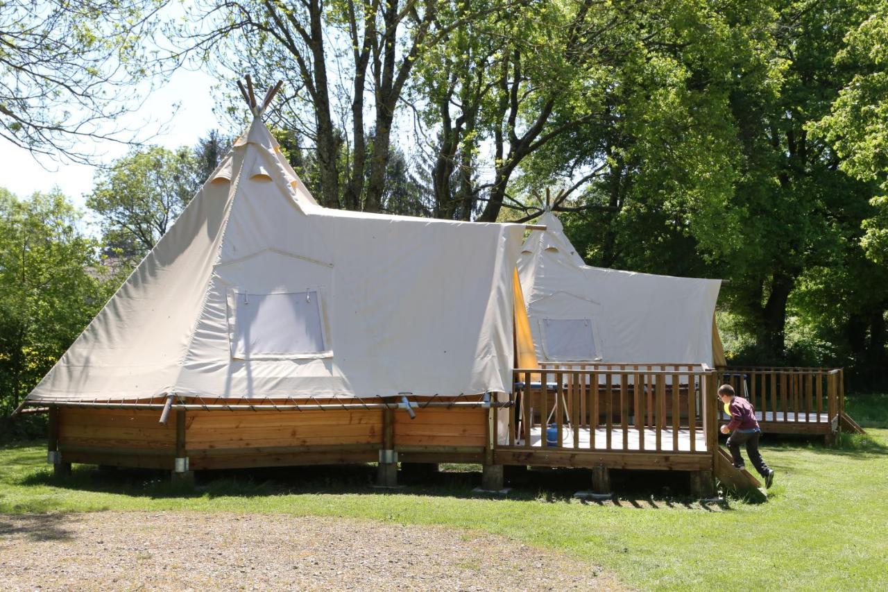 Camping Le Nid Du Parc Villars-les-Dombes Eksteriør bilde