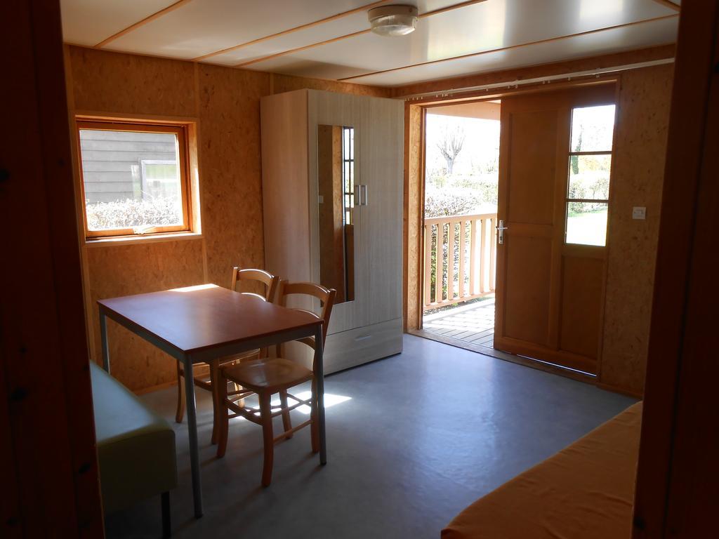 Camping Le Nid Du Parc Villars-les-Dombes Eksteriør bilde